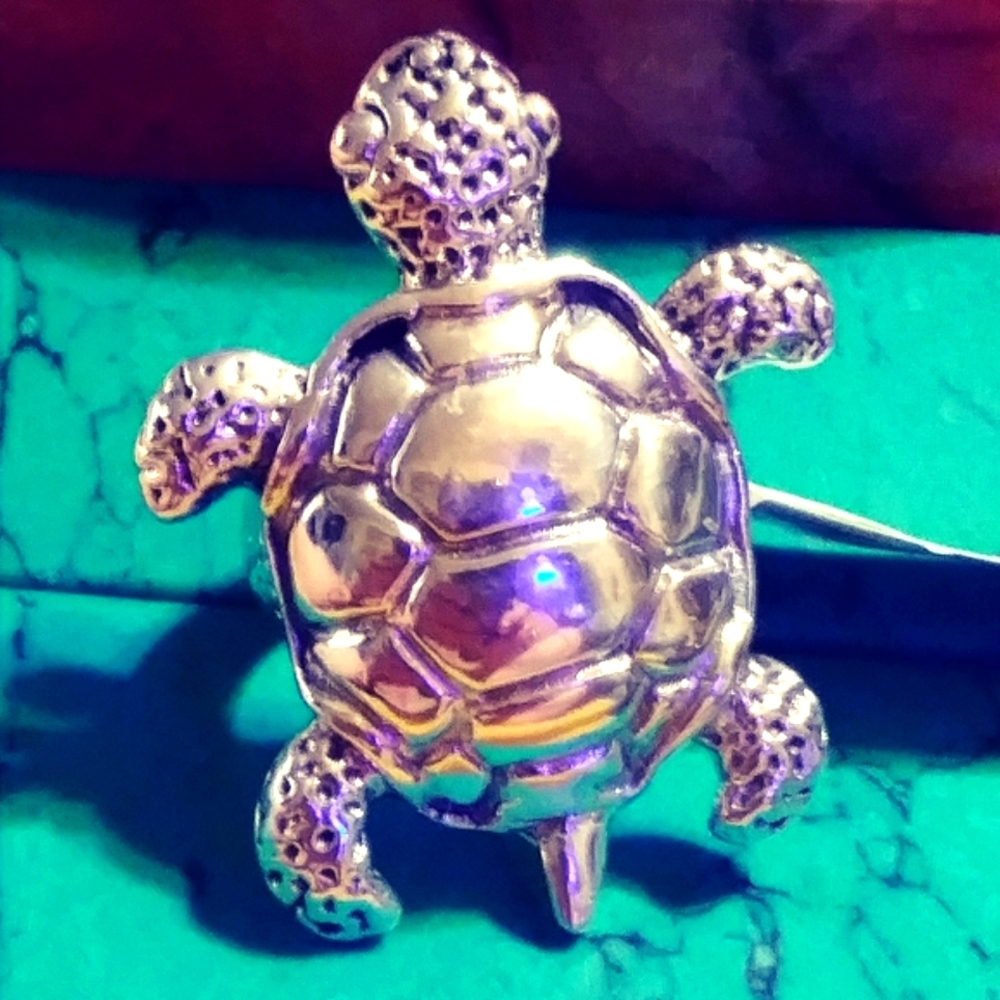 LADIES XXL- LARGE. TURTLE RING: 2" L x 1.25 W. 925.